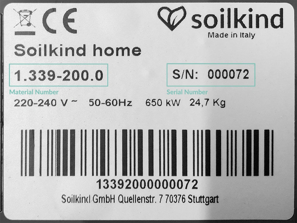 A type plate of the soilkind home composter that shows the 8 digit material number on the left and the 6 digit serial number on the right